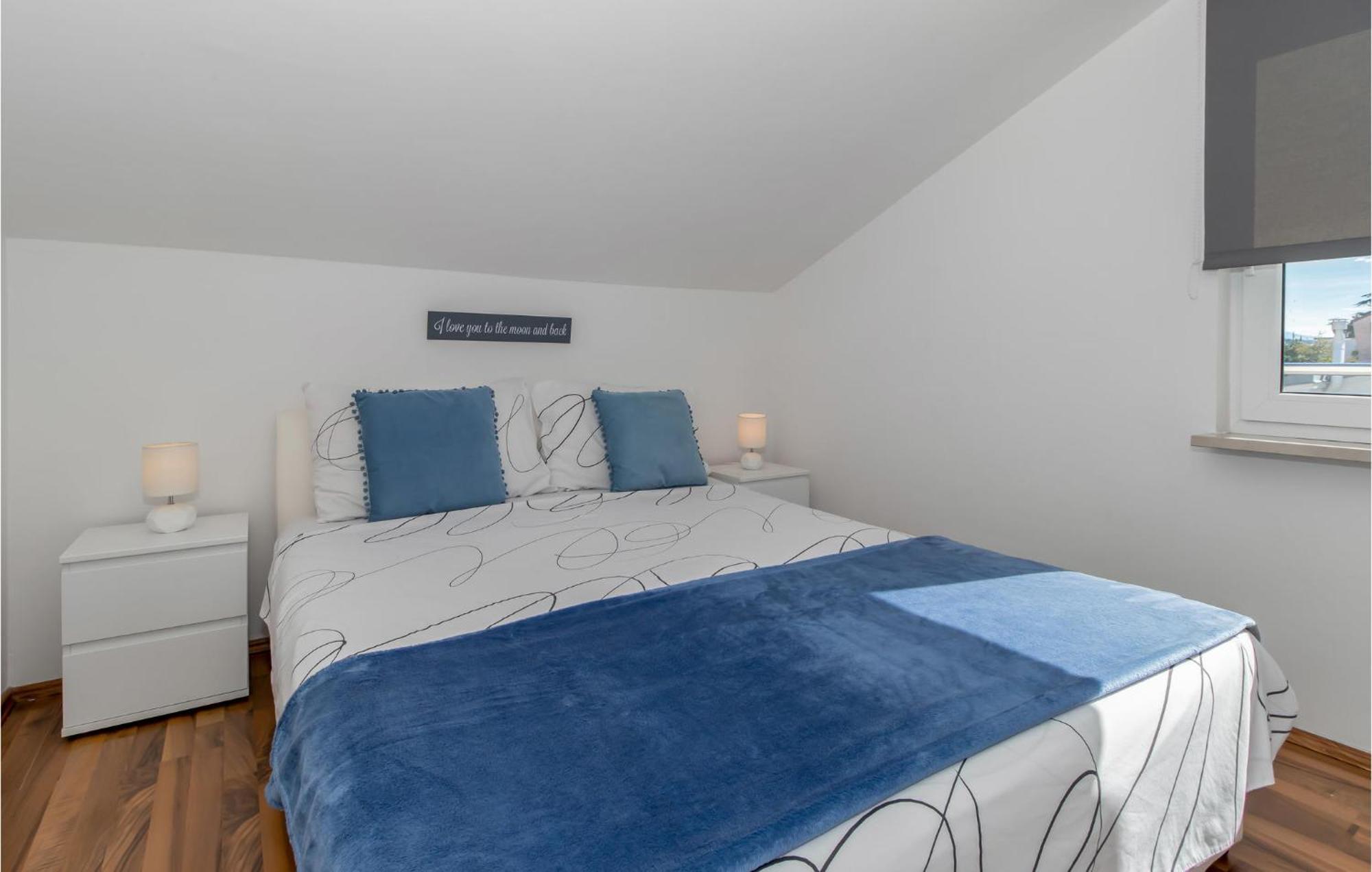 Stunning Apartment In Dramalj With House Sea View Luaran gambar
